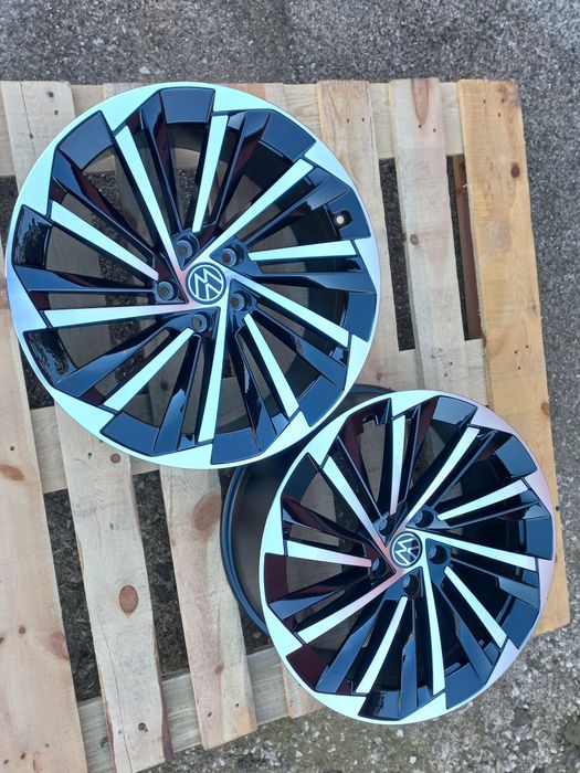19"Vw Seat Skoda 8.5ж ет40 Black polish Tiguan Passat Superb Чисто Нов