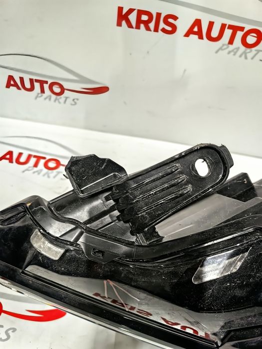 Ляв фар Toyota CH-R FULL LED 2024/ Тойота ЦХ-Р - Със забележки!