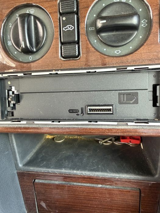 JVC KD-X282BT  радио, медия, ресийвър