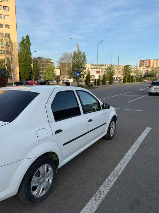 Vand dacia logan    gpl