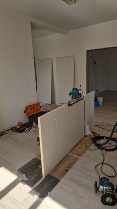 Установка межкомнатные дверей