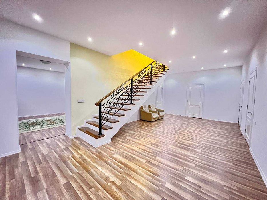 Продается ДОМ с дорогой мебелью и техникой на САМПИ