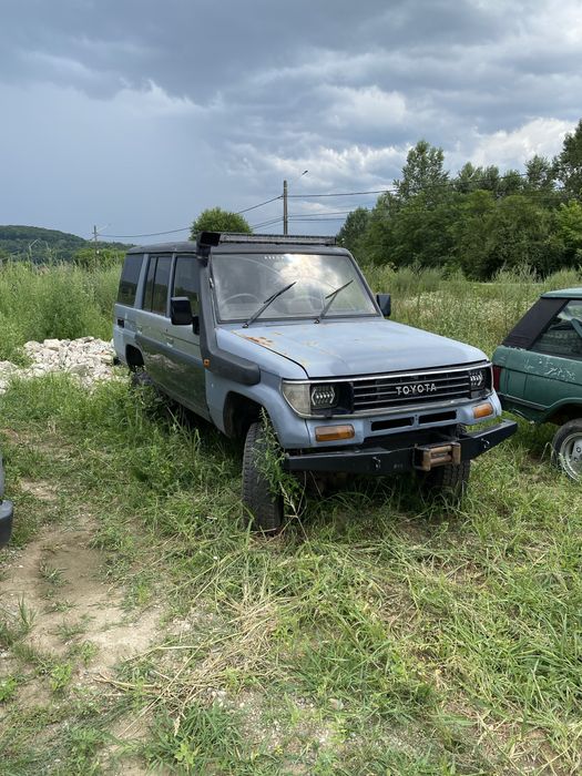 2 x Toyota Land cruiser LJ78 3.0 KZT, 2.4