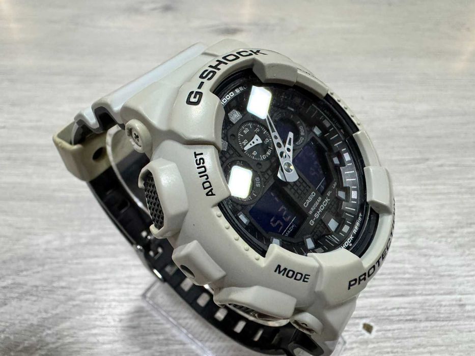 Casio G-Shock GA-100L