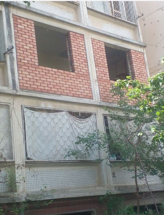 Balkonga gisht terish xizmati