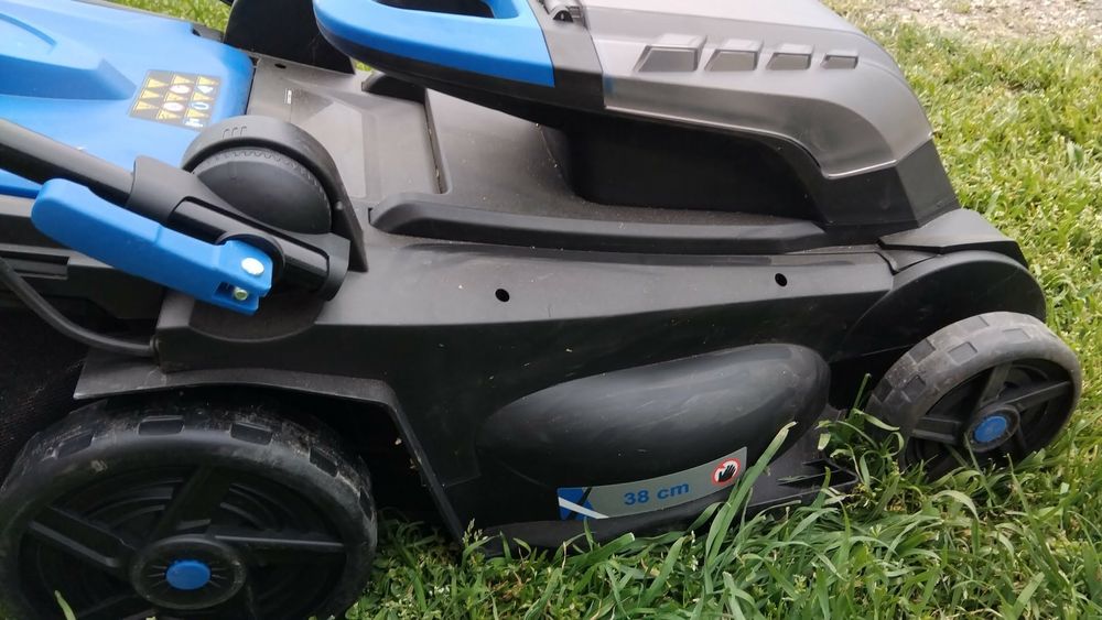 Акумулаторна  косачка Scheppach 38-cm