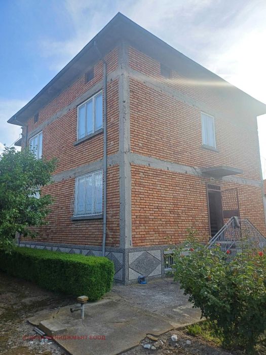 Къща, голям парцел, с. Синитово, Пазарджишко