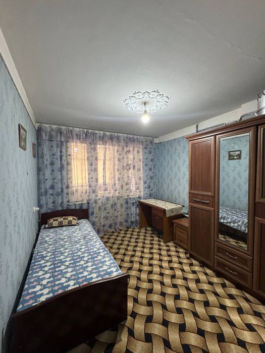 Срочно Продаётся переделанная в 3х комнатную квартиру адрес Самкоч