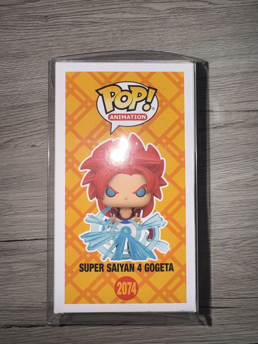Super Sayian 4 Gogeta chase funko