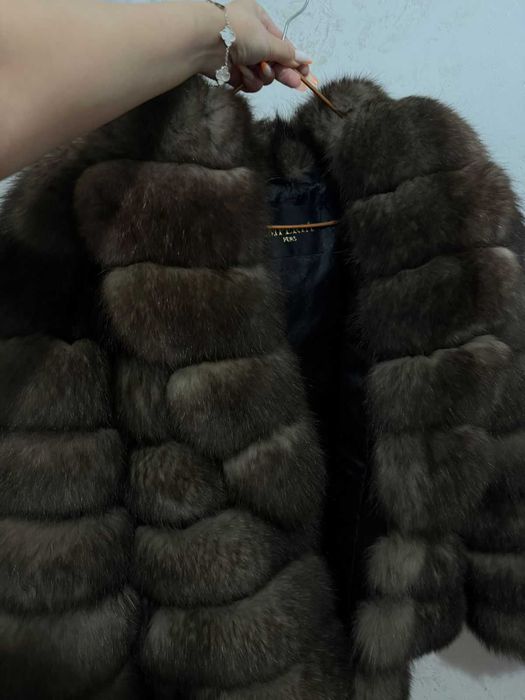 Продам шубу песец.