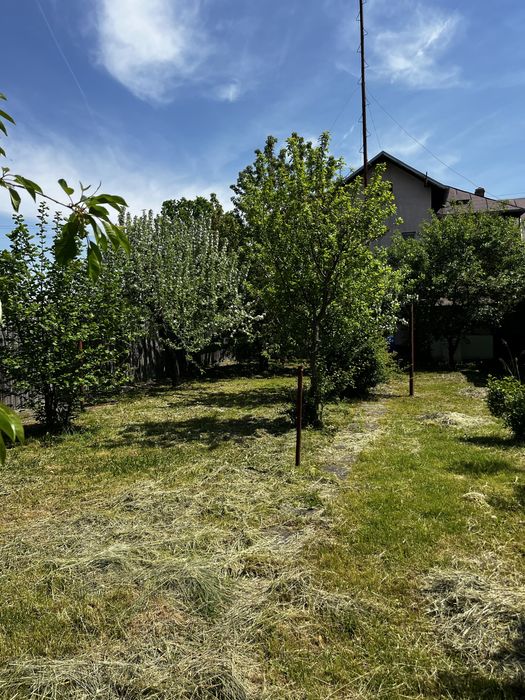 Casă de vânzare în Priseaca cu grădină