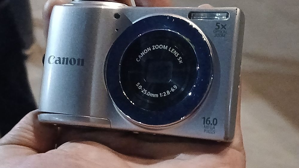 Canon powershot A810