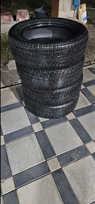 Қысқы шиналар 17×60х215