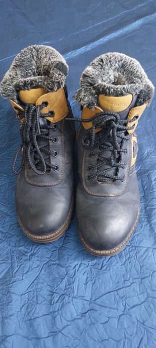 Ботинка угил болаларга