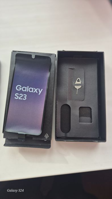 Samsung s23  Флагман