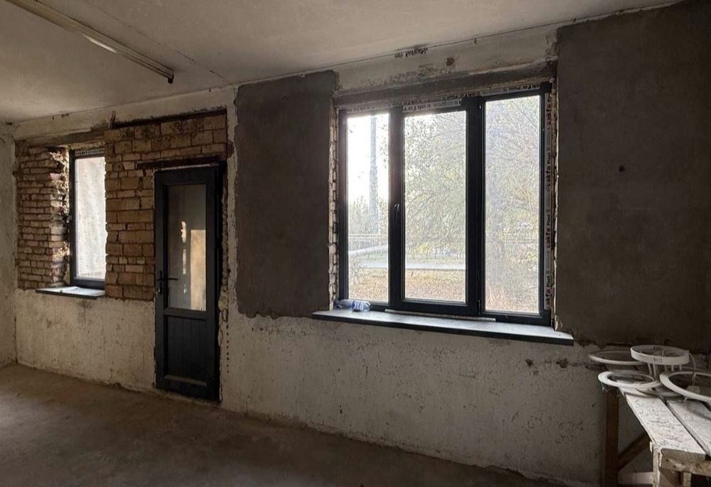 Продаётся на А.Югнаки 3ком