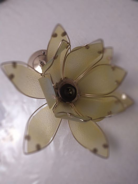 Люстра на Каирбаева