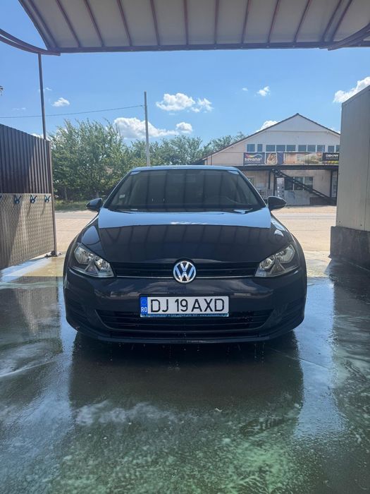 Golf  7 1.2 benzina an 2013