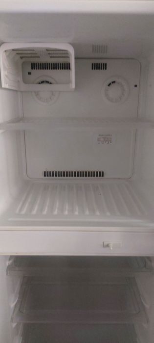 Холодильник продам