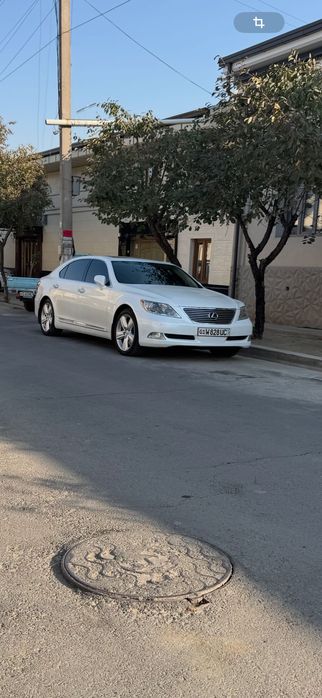 Lexus ls460sotiladi
