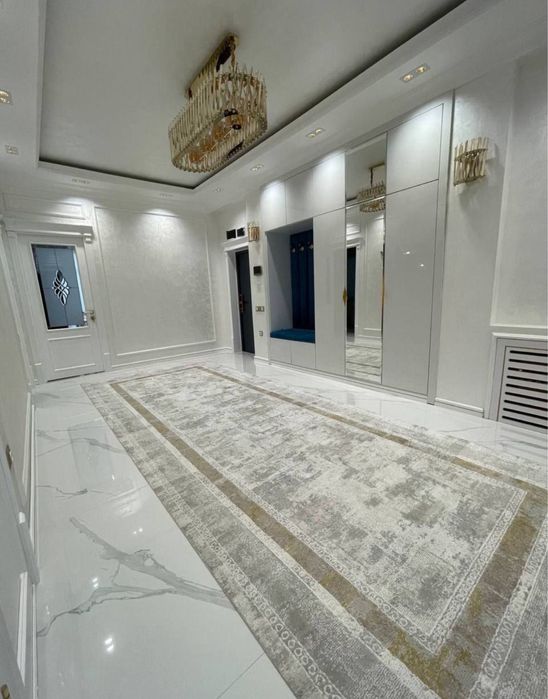 ID #999 Чарсу на против Цирк