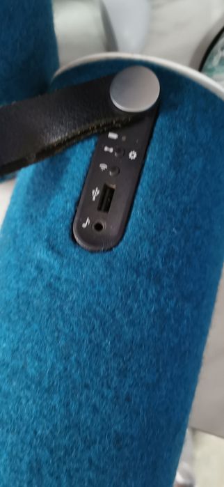 Bose companion 2 series 2/Libratone zipp boxa portabila