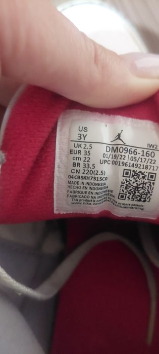 Adidasi Jordan Retro 3 marimea 35