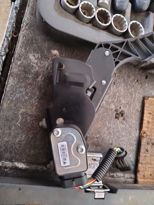 Педаль газа КАМАЗ евро 3-5