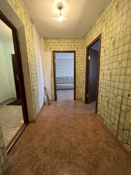 Продаю 2 ком квартира