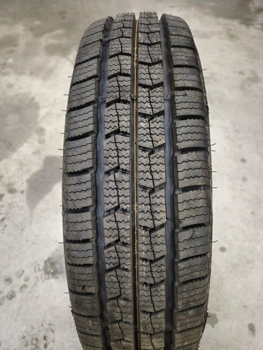 1 anvelopa iarna noua Nexen 175 75 16C
