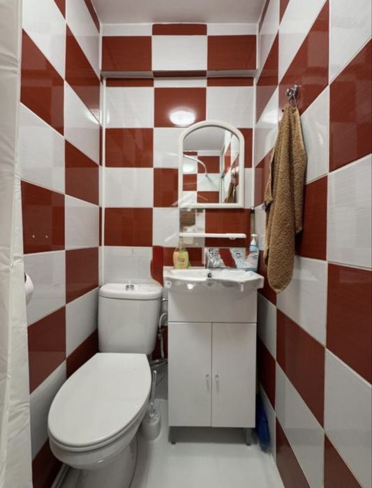 Garsoniera Gheorgheni zona Iulius Mall  etaj 1