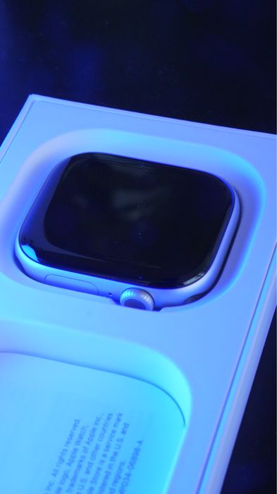 Apple Watch Series 11 46mm | Като нов | Гаранция до 2028 г. + Метална каишка