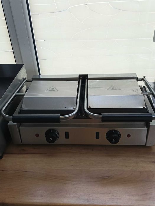 Тостер преса двойна