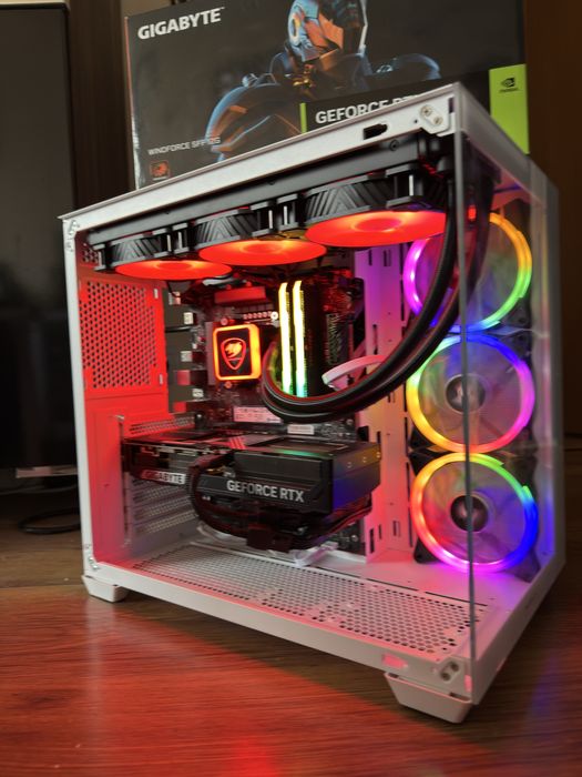 Геймърски компютър/ I7 11700K/Водно/32GB/RTX 5070/1TB SSD