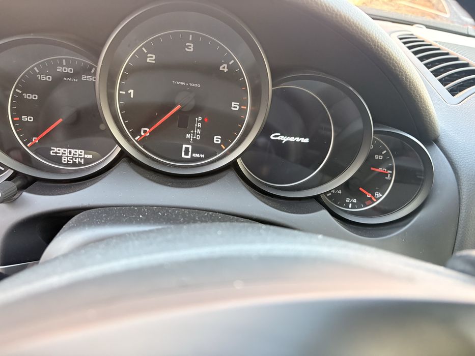 PORSCHE Cayenne 2014 Platinum Edition - 3.0 V6 DIESEL