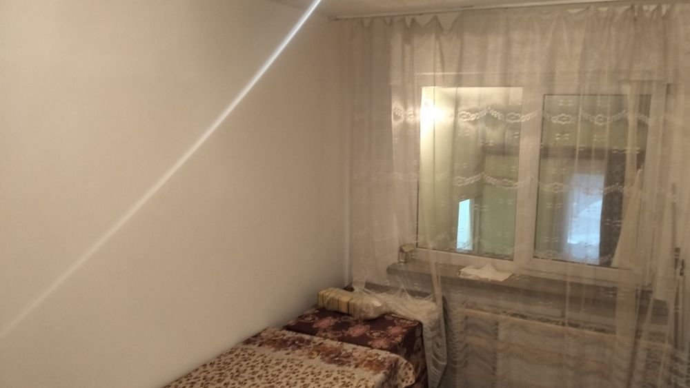 Închiriez apartament Plopilor