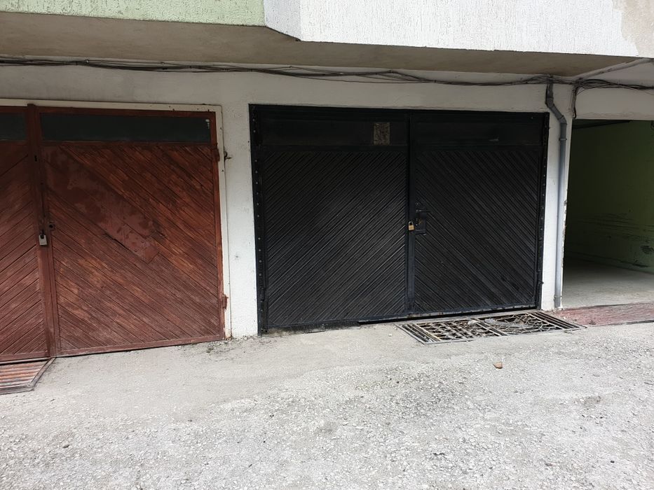 Дава се под наем Гараж / Паркомясто в Варна, Окръжна болница - 20 кв.м за 153 € - Снимка #2