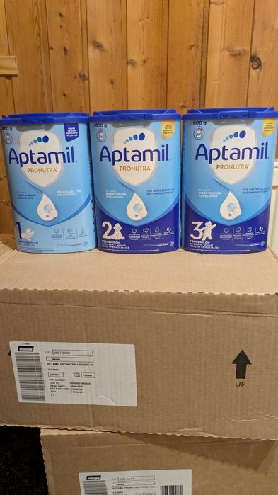 Продавам Адаптирано мляко Аптамил 1,2,3 Aptamil от Германия