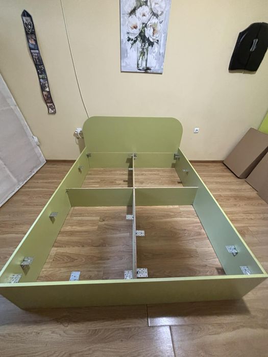 Спалня без матрак