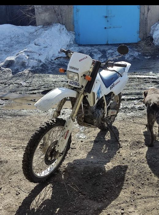 Продам мотоцикл yamaha TT600 хард эндуро