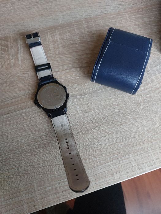 Часовник Maserati