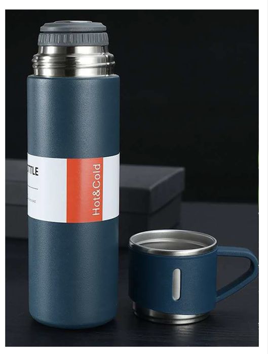 Термос с двумя кружками