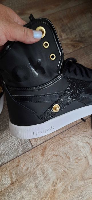 н.40 Reebok  sneakers