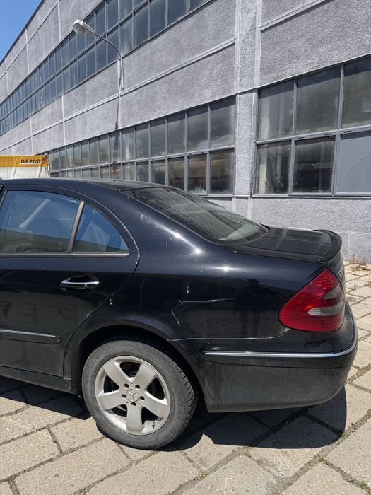 Нa части Mercedes benz W211 224 v6