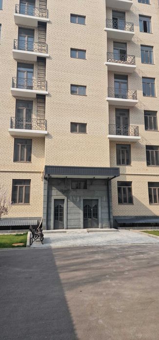 Новостройка квартира сотилади. Янгиҳаёт тумани, 4-Этаж 41 метр квадрат