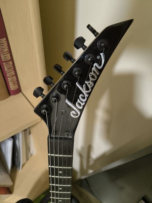 Jackson js11, blackstar fly 3 mini