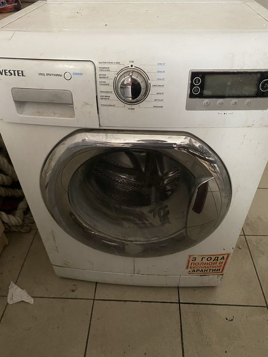 Продаю стиральную машину