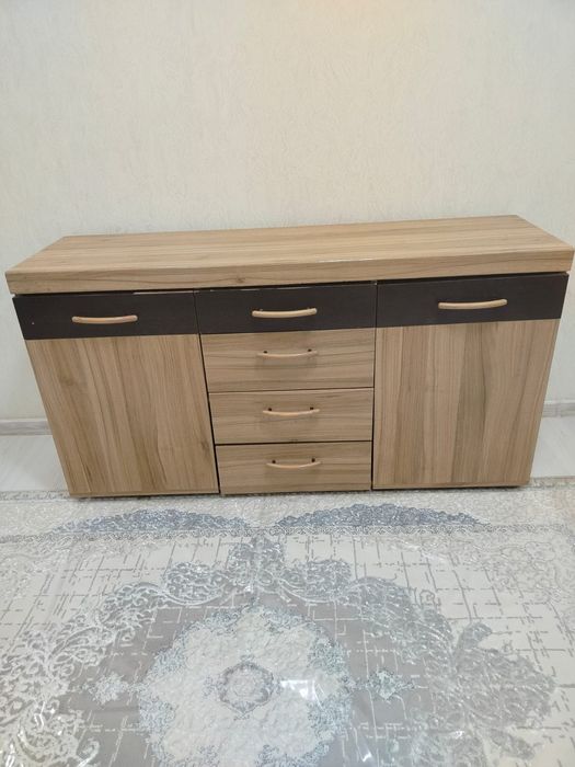 Продаётся комод 15.000
