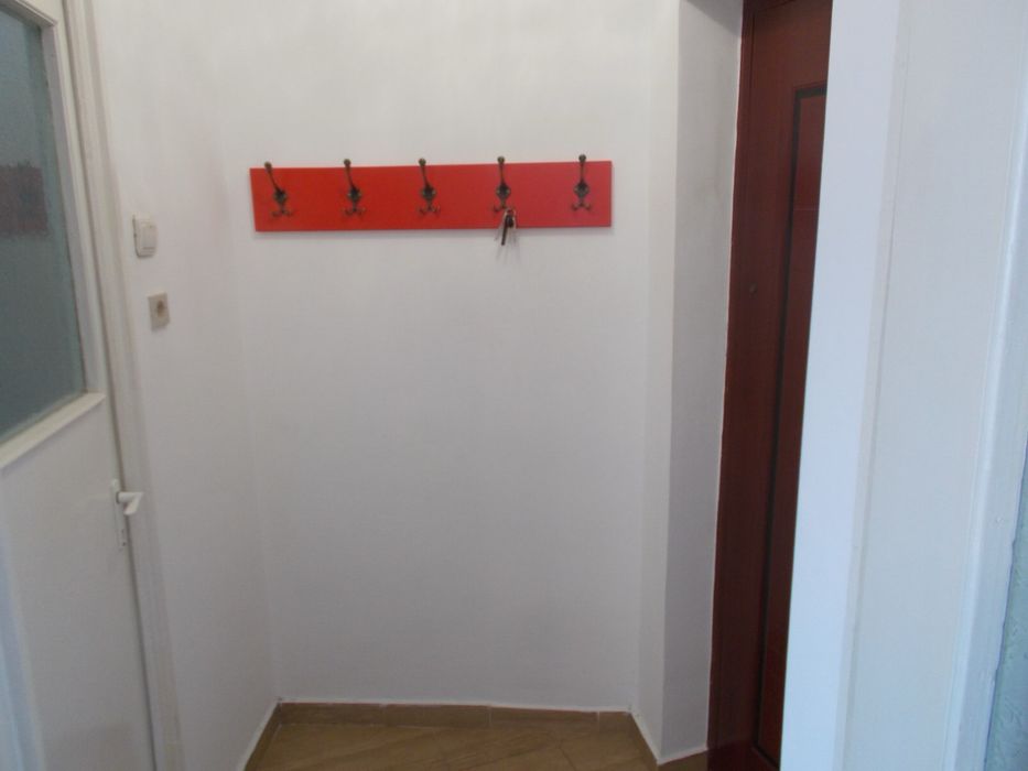 Garsoniera de inchiriat