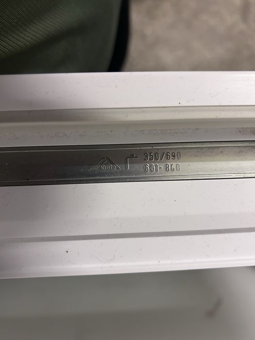 Termopane Salamander tripan